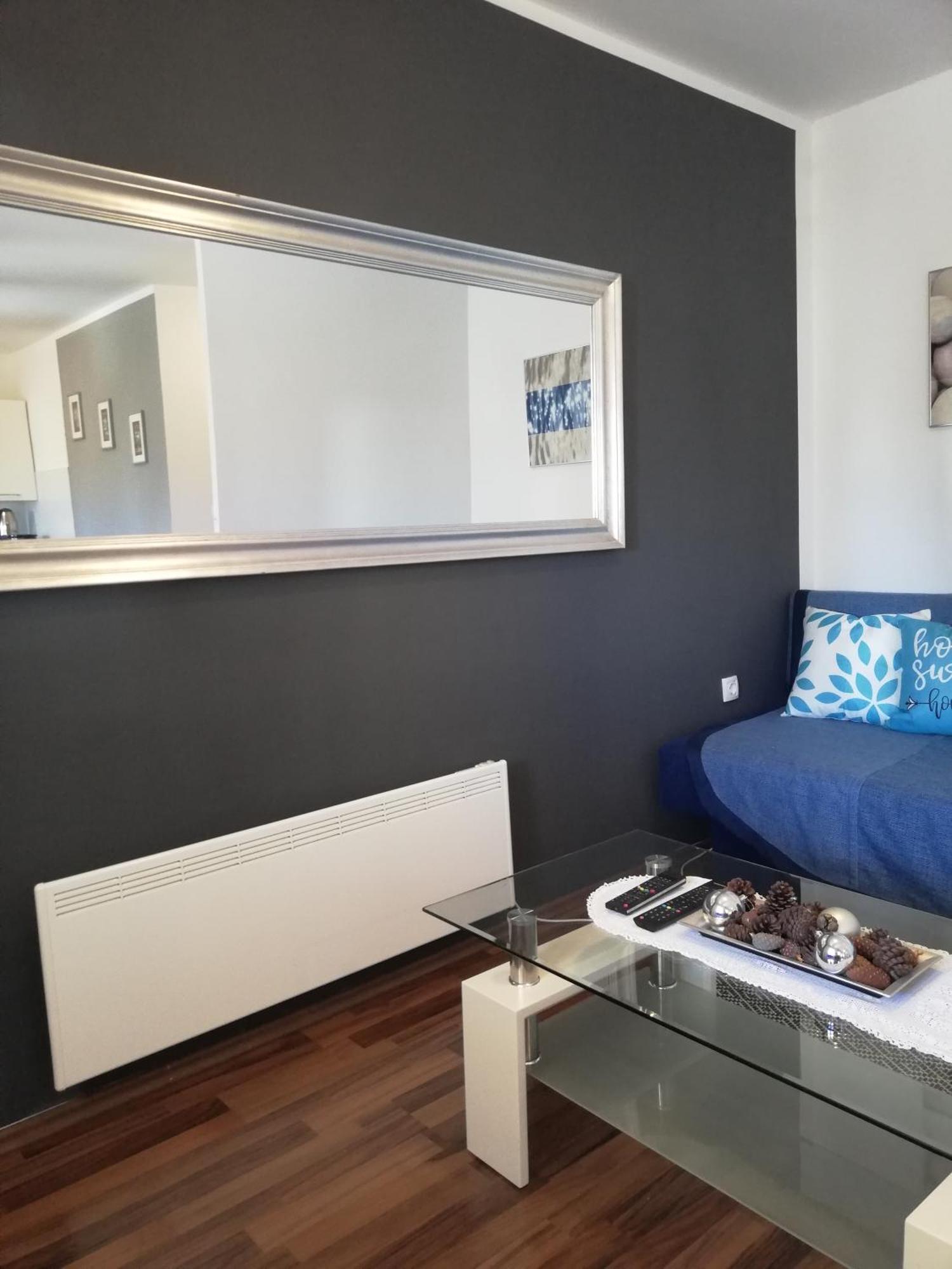 Apartments Poretti For 2,In Center Parking Free In The Yard,6 Min Beach Walk Rovinj Exterior foto