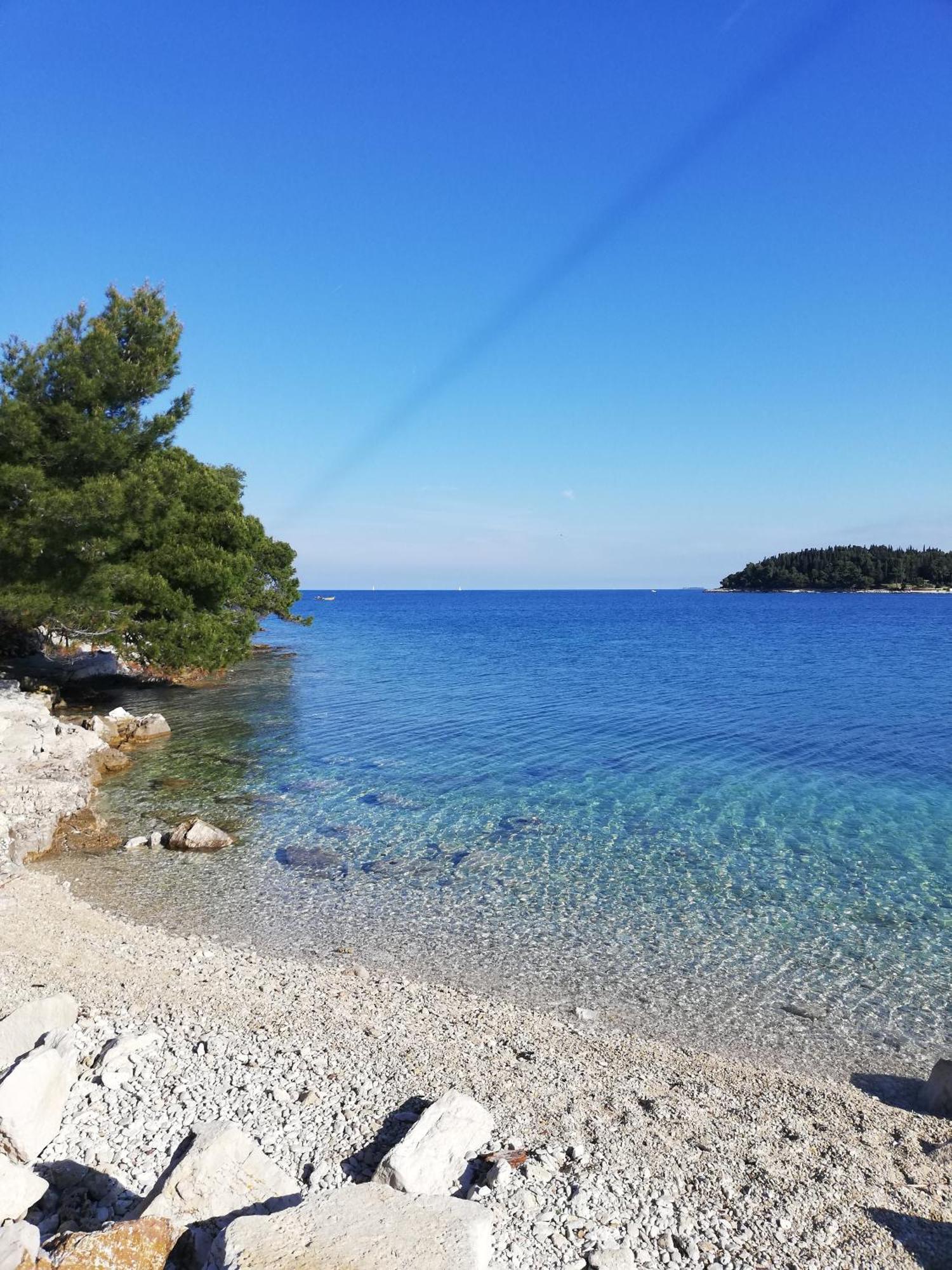 Apartments Poretti For 2,In Center Parking Free In The Yard,6 Min Beach Walk Rovinj Exterior foto