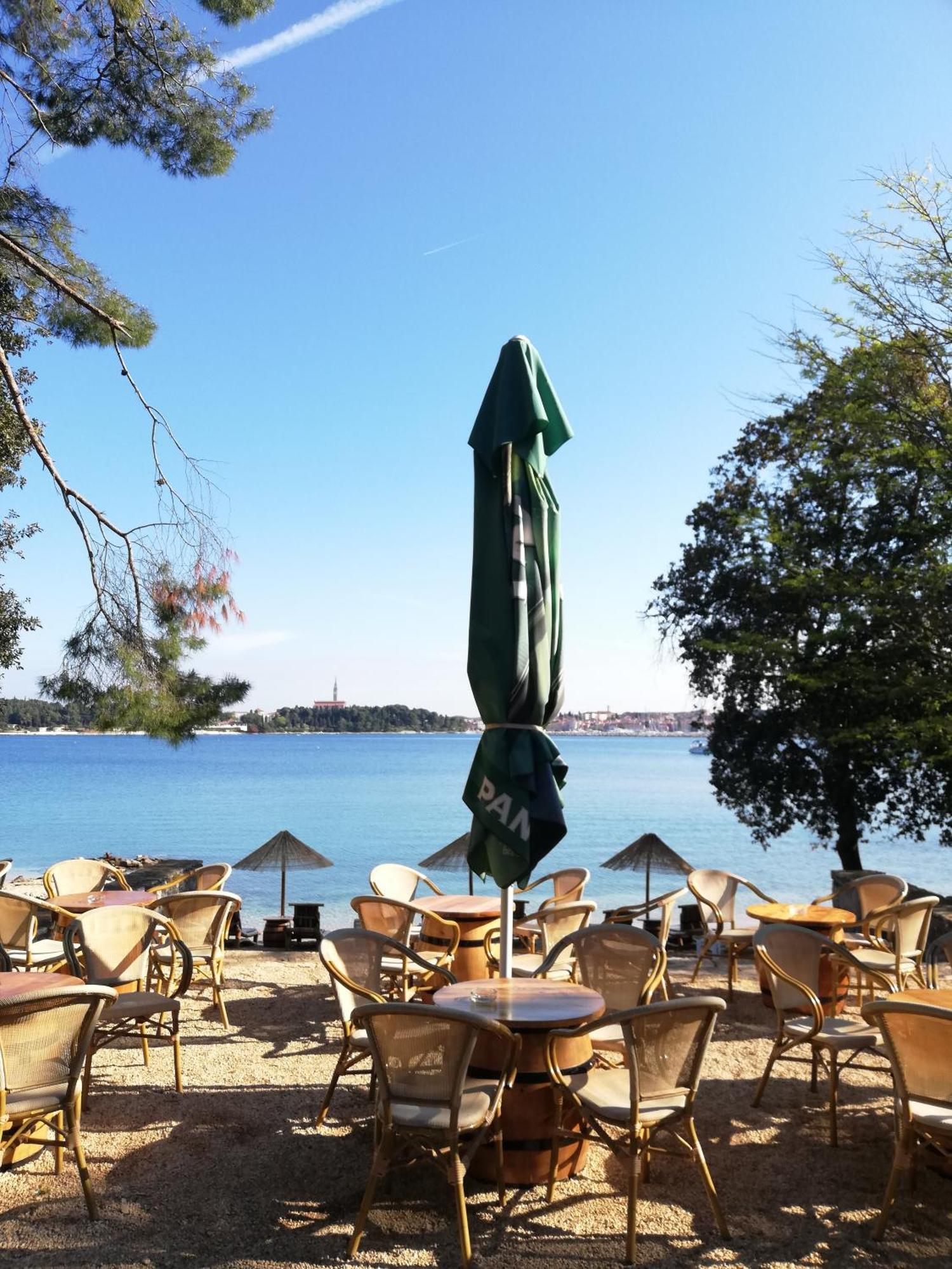 Apartments Poretti For 2,In Center Parking Free In The Yard,6 Min Beach Walk Rovinj Exterior foto