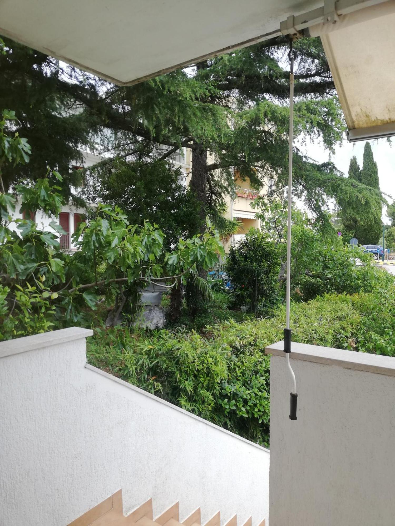 Apartments Poretti For 2,In Center Parking Free In The Yard,6 Min Beach Walk Rovinj Exterior foto